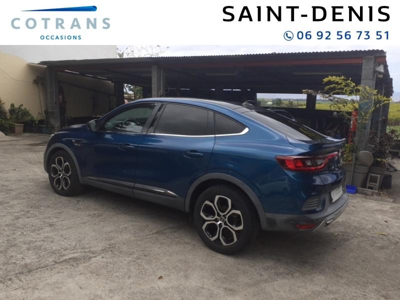 Photo 3 du véhicule RENAULT Arkana 1.3 TCe mild hybrid 140ch Evolution (…) - Vue extérieure
