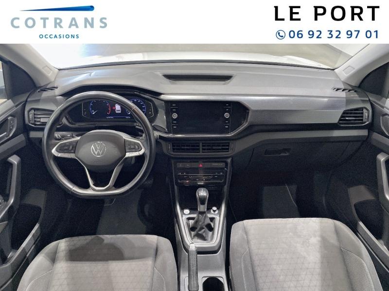 Photo 4 du véhicule VOLKSWAGEN T-Cross 1.0 TSI 110ch R-Line DSG7 - Vue extérieure
