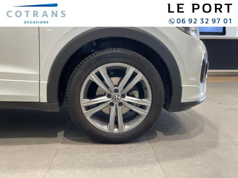 Photo 10 du véhicule VOLKSWAGEN T-Cross 1.0 TSI 110ch R-Line DSG7 - Vue extérieure