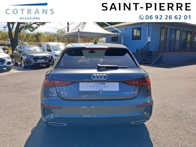 Photo 2 du véhicule AUDI A3 Sportback 30 TFSI 110ch Mild Hybrid Design S (…) - Vue extérieure