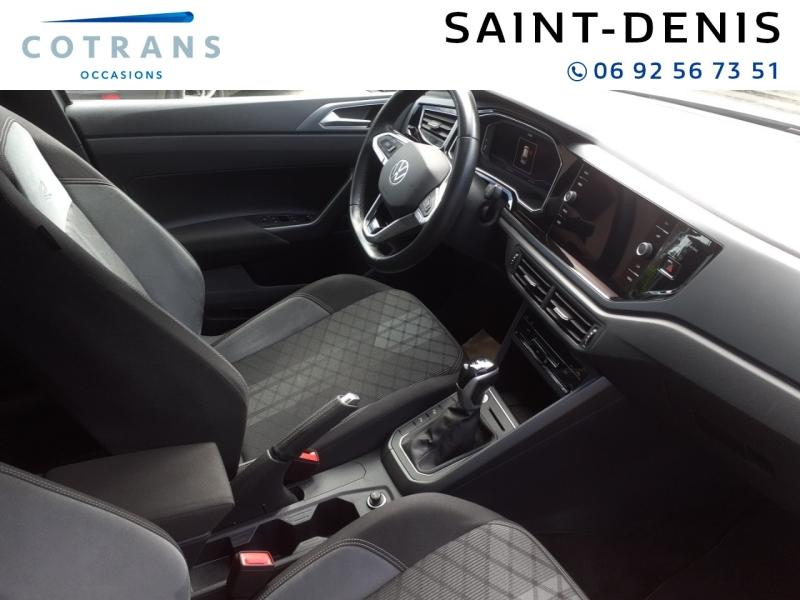 Photo 6 du véhicule VOLKSWAGEN Taigo 1.0 TSI 110ch R-Line DSG7 - Vue extérieure