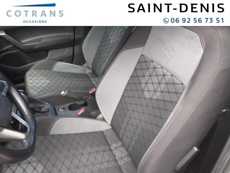 Photo 7 du véhicule VOLKSWAGEN Taigo 1.0 TSI 110ch R-Line DSG7 - Vue extérieure