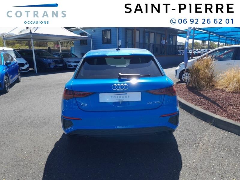 Photo 2 du véhicule AUDI A3 Sportback 35 TFSI 150ch Mild Hybrid S line S (…) - Vue extérieure