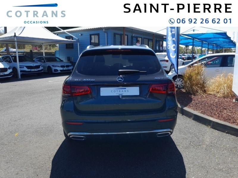 Photo 2 du véhicule MERCEDES-BENZ GLC 300 de 194+122ch AMG Line 4Matic (…) - Vue extérieure