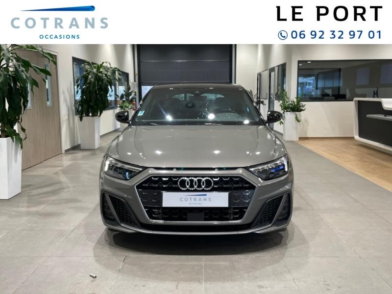 Photo 5 du véhicule AUDI A1 Sportback 30 TFSI 110ch S line S tronic 7 - Vue extérieure