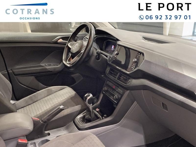 Photo 6 du véhicule VOLKSWAGEN T-Cross 1.0 TSI 95ch - Vue extérieure