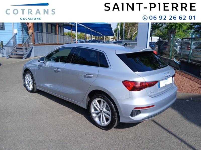 Photo 3 du véhicule AUDI A3 Sportback 35 TFSI 150ch Mild Hybrid Design S (…) - Vue extérieure