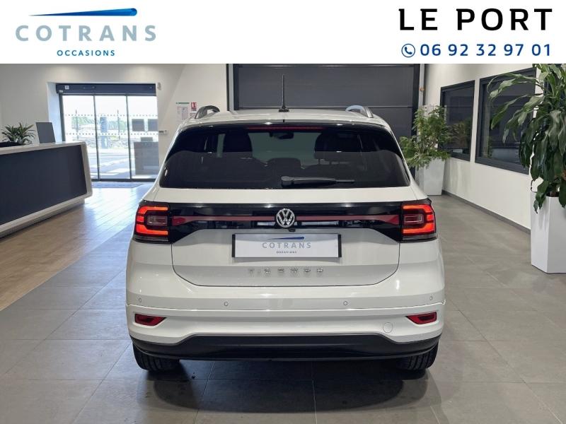 Photo 2 du véhicule VOLKSWAGEN T-Cross 1.0 TSI 95ch - Vue extérieure