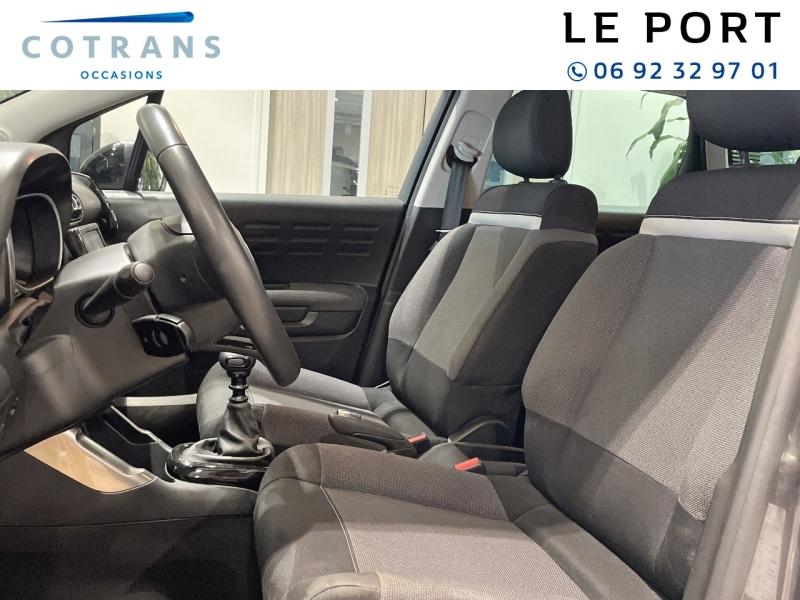 Photo 7 du véhicule CITROEN C3 Aircross BlueHDi 110ch S&S Shine - Vue extérieure