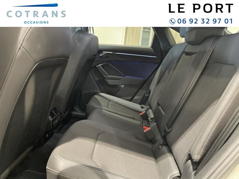 Photo 8 du véhicule AUDI Q3 Sportback 35 TFSI 150ch S line S tronic 7 - Vue extérieure