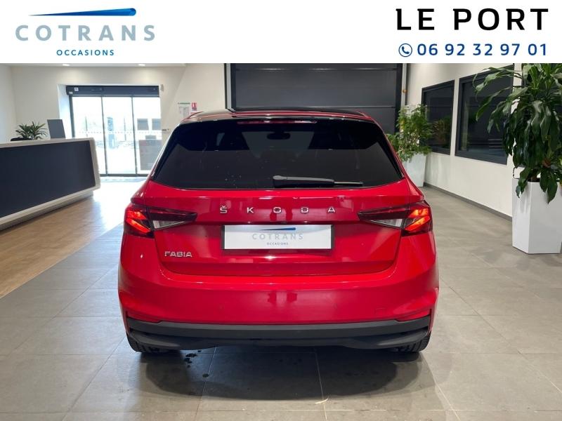 Photo 2 du véhicule SKODA Fabia 1.0 TSI 110ch Style DSG7 - Vue extérieure