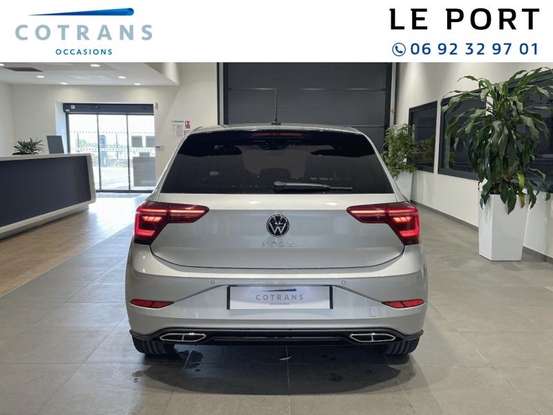 Photo 2 du véhicule VOLKSWAGEN Polo 1.0 TSI 110ch R-Line DSG7 - Vue extérieure