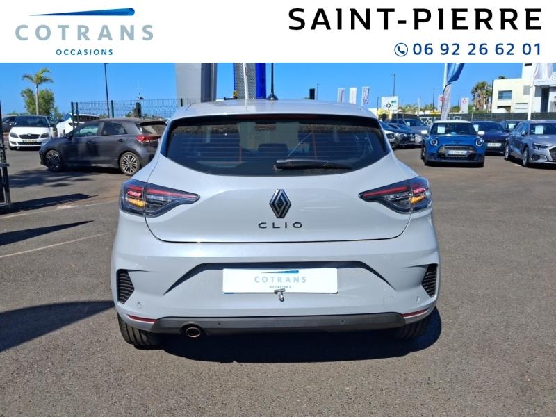 Photo 2 du véhicule RENAULT Clio 1.0 TCe 90ch Equilibre - Vue extérieure