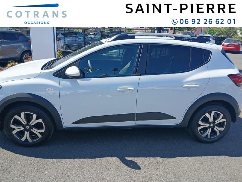 Photo 11 du véhicule DACIA Sandero 1.0 TCe 90ch Stepway Confort - Vue extérieure