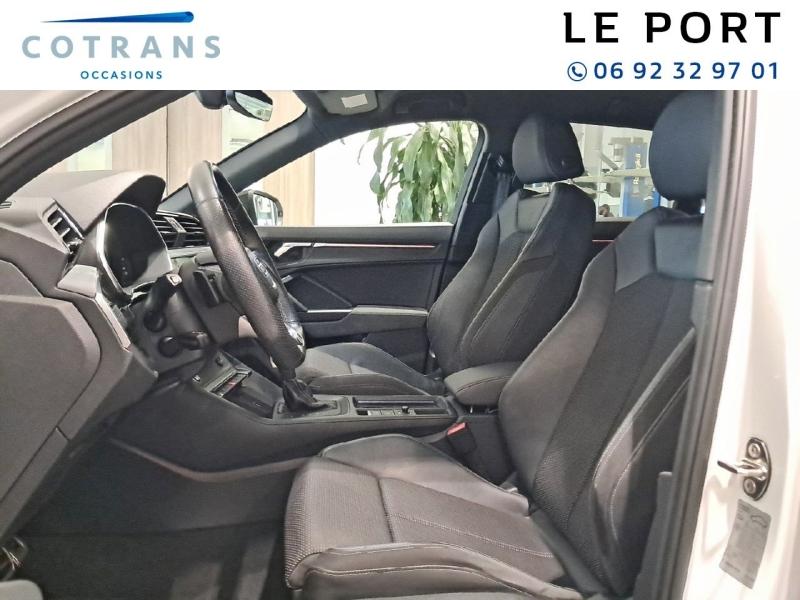 Photo 7 du véhicule AUDI Q3 35 TDI 150ch S line S tronic 7 - Vue extérieure