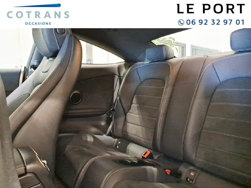 Photo 8 du véhicule MERCEDES-BENZ Classe C Coupé 200 d 160ch AMG Line 9G-Tronic Euro6d-T - Vue extérieure