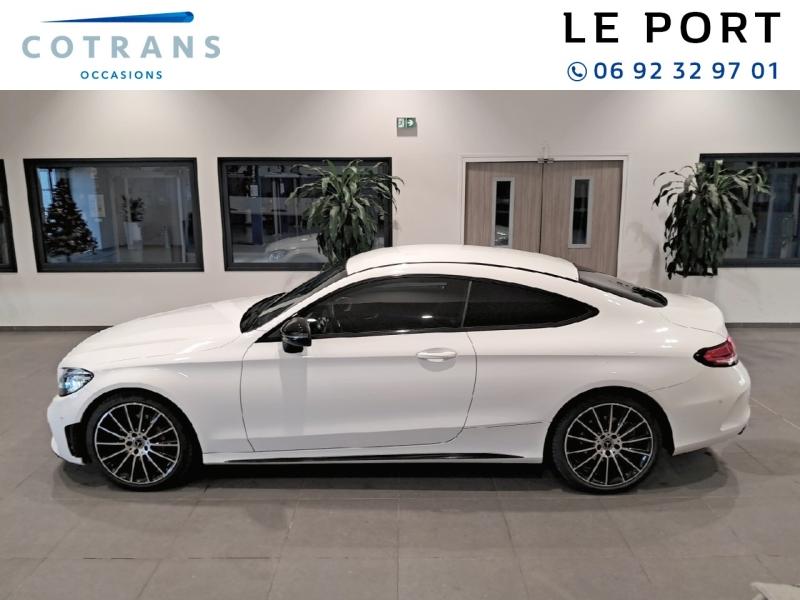 Photo 11 du véhicule MERCEDES-BENZ Classe C Coupé 200 d 160ch AMG Line 9G-Tronic Euro6d-T - Vue extérieure