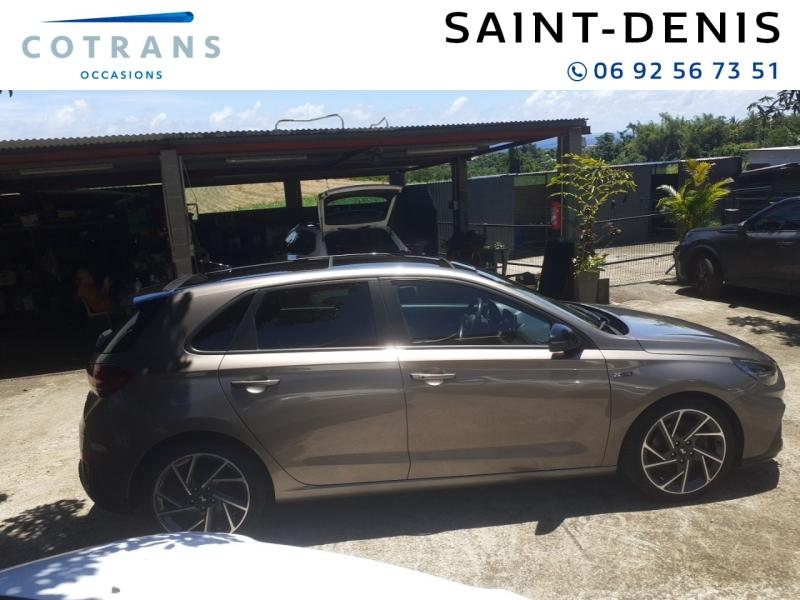 Photo 10 du véhicule HYUNDAI i30 1.6 CRDi 115ch Creative DCT-7 - Vue extérieure