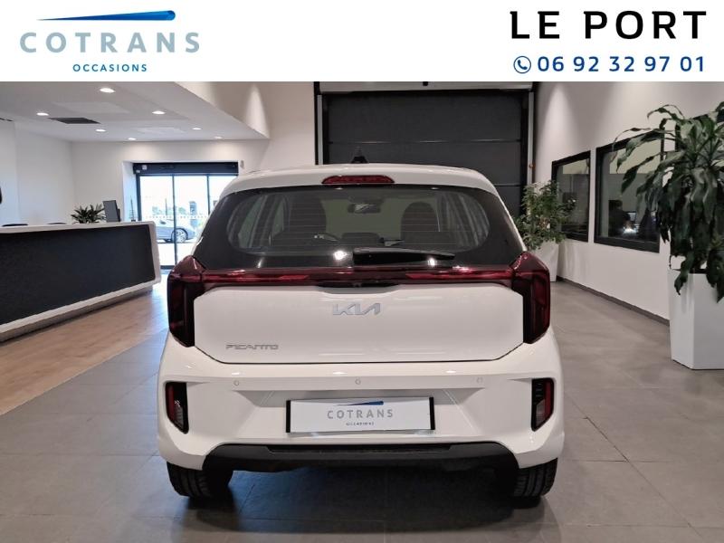 Photo 2 du véhicule KIA Picanto 1.2 DPi 79ch GT-Line Business BVMA5 - Vue extérieure