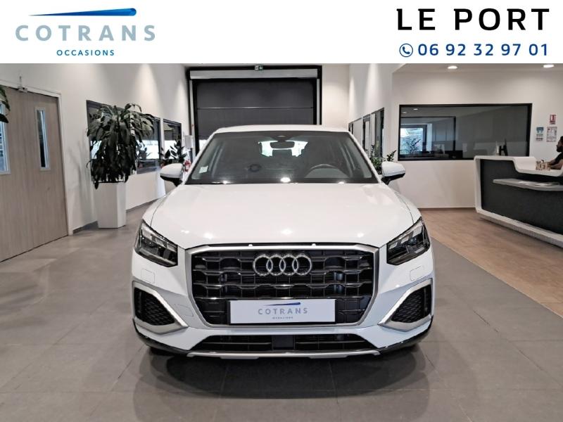 Photo 5 du véhicule AUDI Q2 35 TFSI 150ch Design S tronic 7 - Vue extérieure