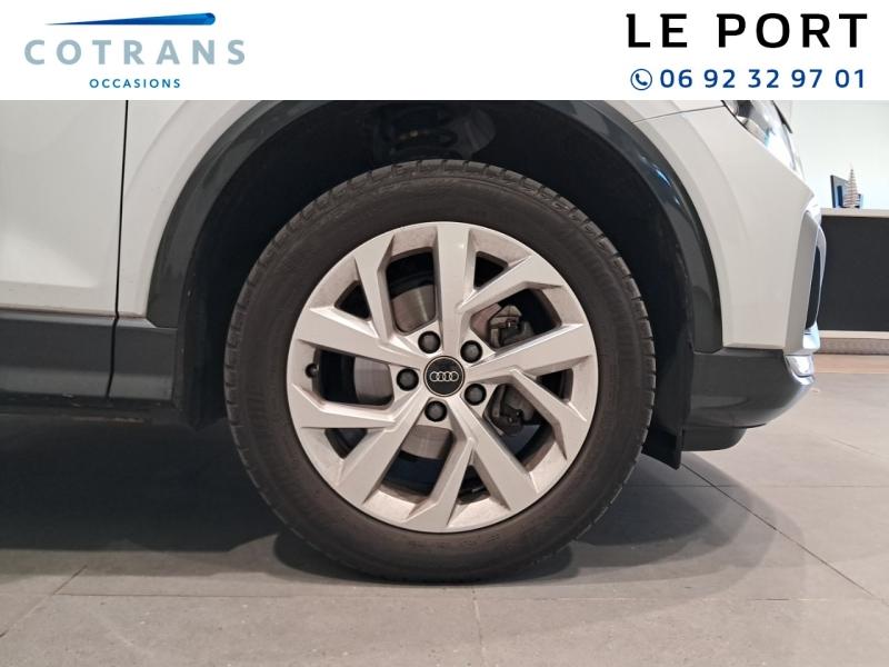 Photo 10 du véhicule AUDI Q2 35 TFSI 150ch Design S tronic 7 - Vue extérieure