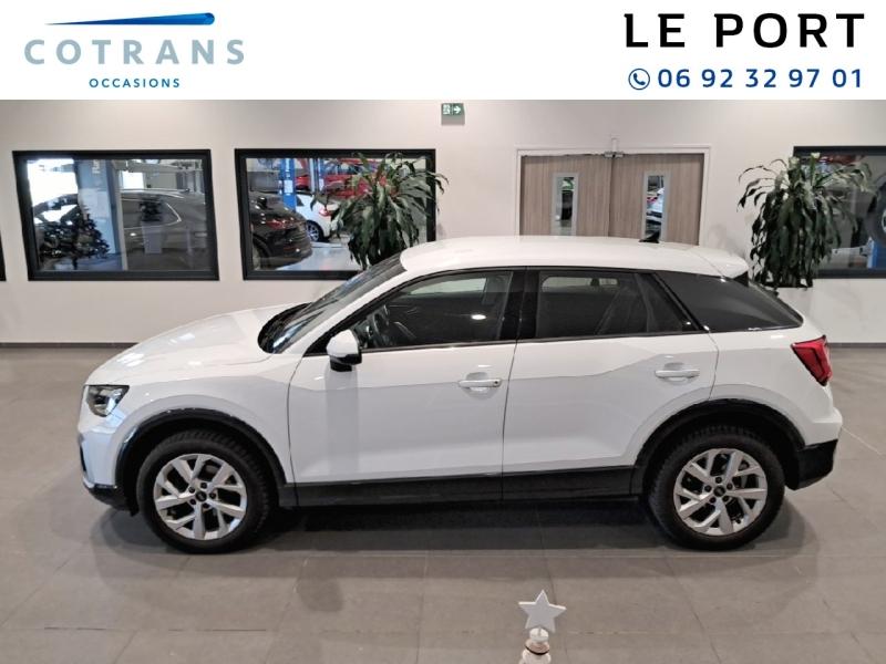 Photo 11 du véhicule AUDI Q2 35 TFSI 150ch Design S tronic 7 - Vue extérieure