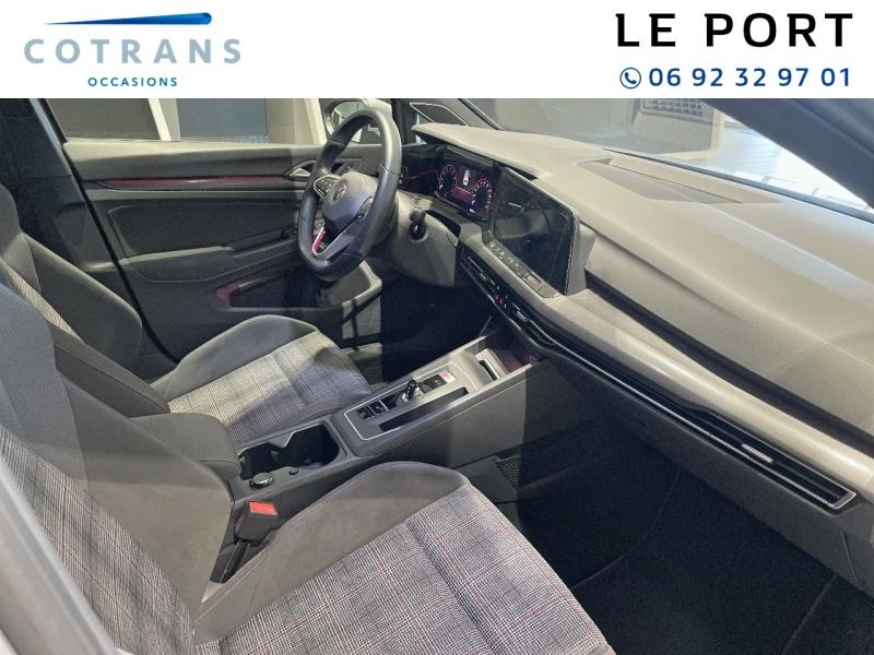 Photo 6 du véhicule VOLKSWAGEN Golf 2.0 TSI 245ch GTI DSG7 - Vue extérieure