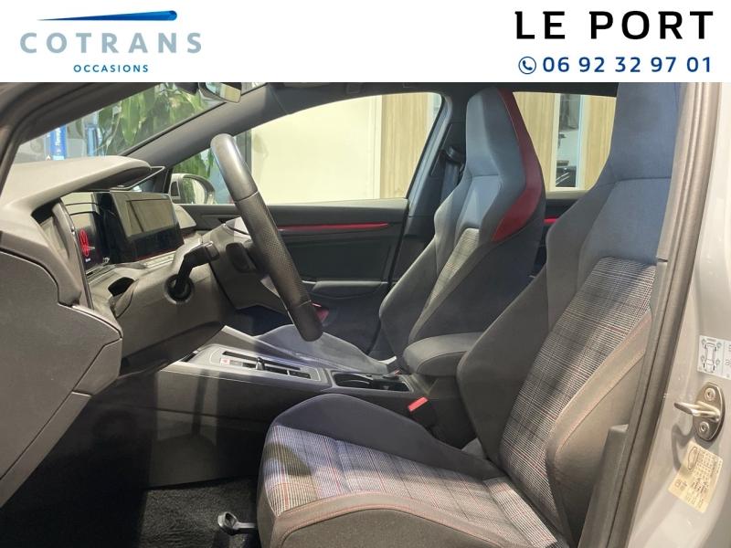 Photo 7 du véhicule VOLKSWAGEN Golf 2.0 TSI 245ch GTI DSG7 - Vue extérieure