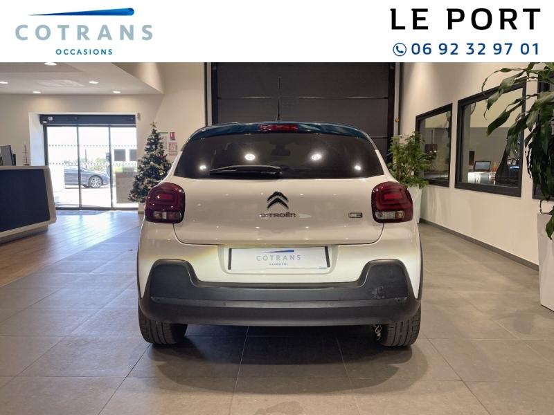 Photo 2 du véhicule CITROEN C3 1.2 PureTech 83ch S&S Shine - Vue extérieure