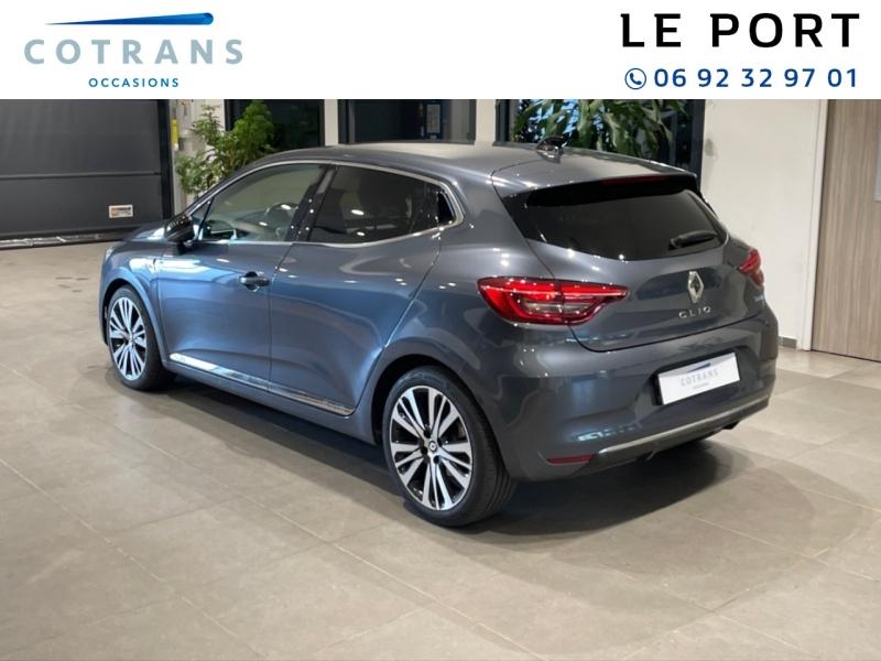 Photo 3 du véhicule RENAULT Clio 1.6 E-Tech hybride 145ch Techno - Vue extérieure