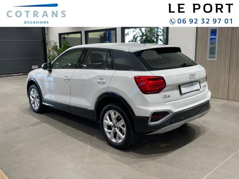 Photo 3 du véhicule AUDI Q2 35 TFSI 150ch Design S tronic 7 - Vue extérieure