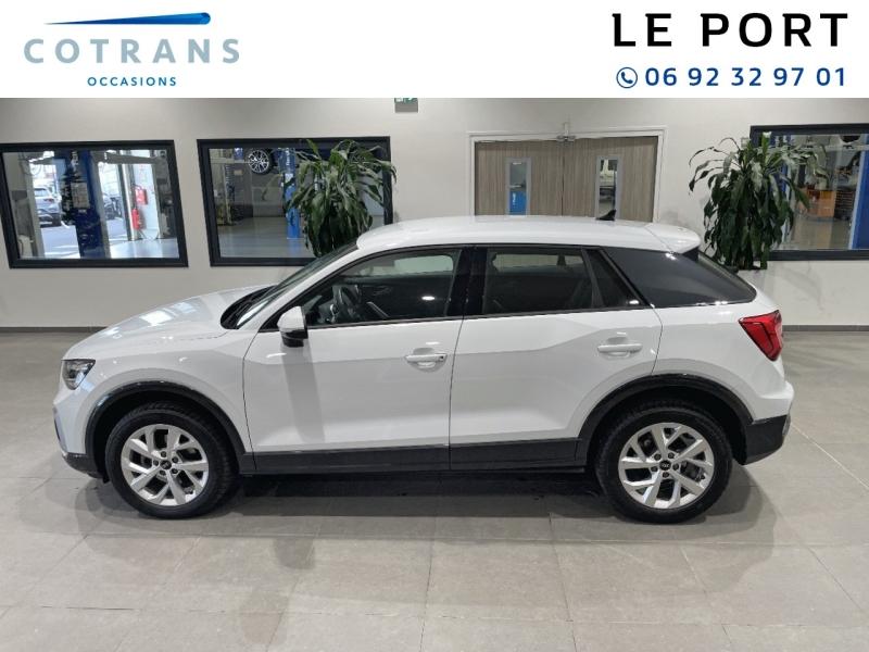 Photo 11 du véhicule AUDI Q2 35 TFSI 150ch Design S tronic 7 - Vue extérieure