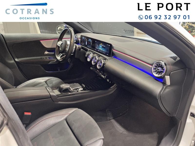 Photo 6 du véhicule MERCEDES-BENZ CLA 180 d 116ch AMG Line 7G-DCT - Vue extérieure