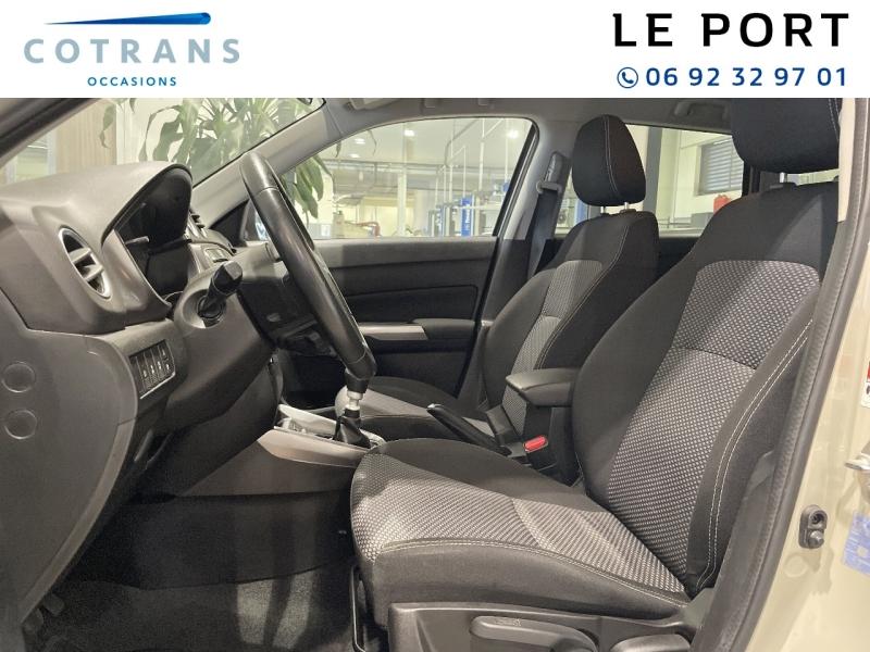 Photo 7 du véhicule SUZUKI Vitara 1.4 Boosterjet Hybrid 129ch Privilège - Vue extérieure