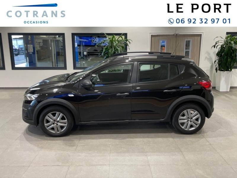 Photo 11 du véhicule DACIA Sandero 1.0 TCe 90ch Stepway Essentiel -22 - Vue extérieure