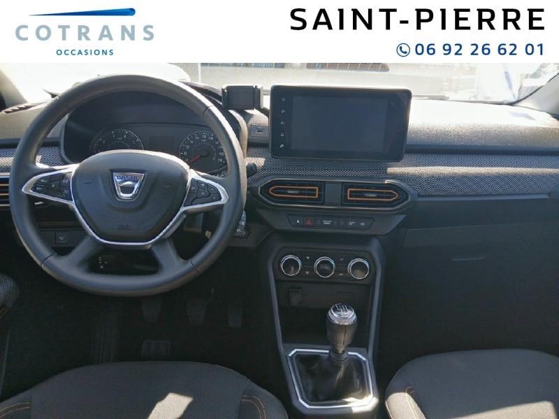 Photo 4 du véhicule DACIA Sandero 1.0 TCe 90ch Stepway Confort - Vue extérieure