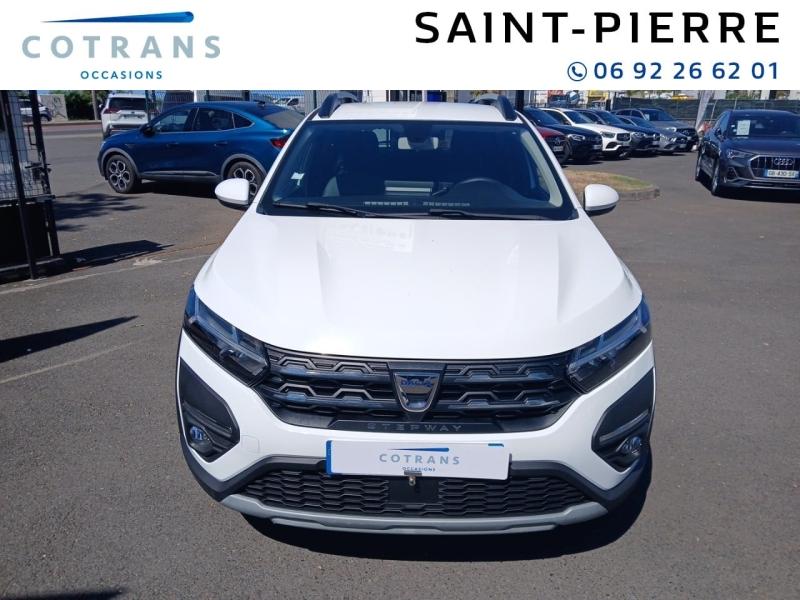 Photo 5 du véhicule DACIA Sandero 1.0 TCe 90ch Stepway Confort - Vue extérieure