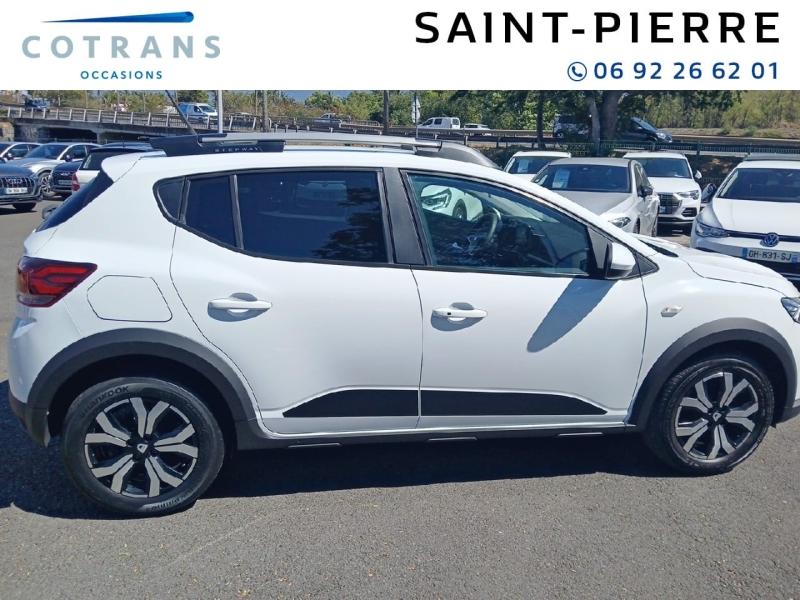 Photo 10 du véhicule DACIA Sandero 1.0 TCe 90ch Stepway Confort - Vue extérieure