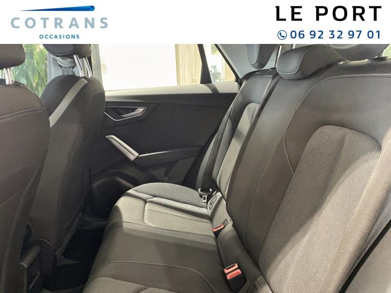 Photo 8 du véhicule AUDI Q2 35 TFSI 150ch Design Luxe S tronic 7 - Vue extérieure