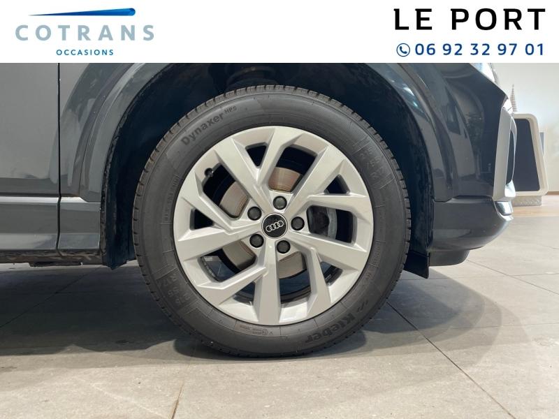 Photo 10 du véhicule AUDI Q2 35 TFSI 150ch Design Luxe S tronic 7 - Vue extérieure