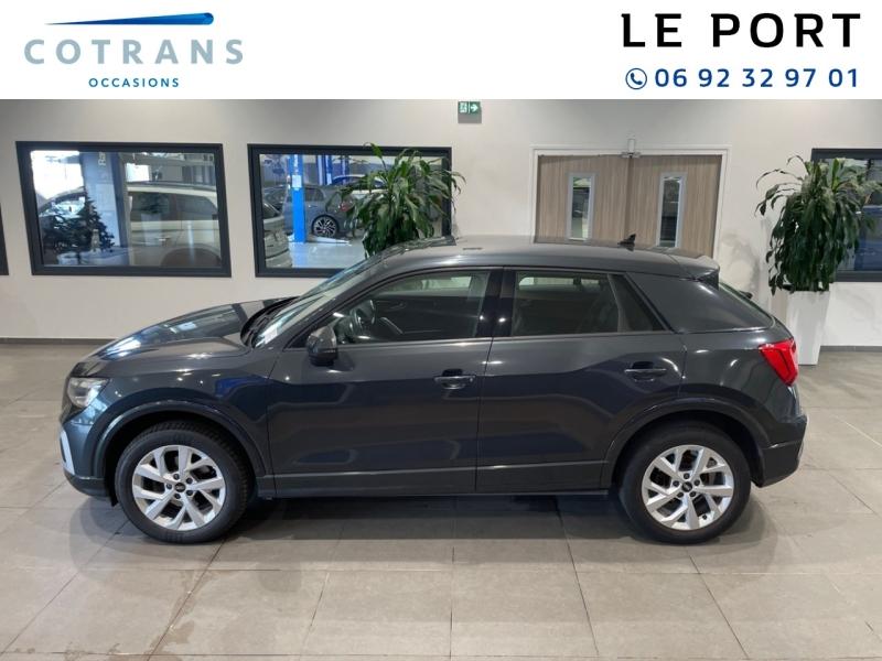 Photo 11 du véhicule AUDI Q2 35 TFSI 150ch Design Luxe S tronic 7 - Vue extérieure