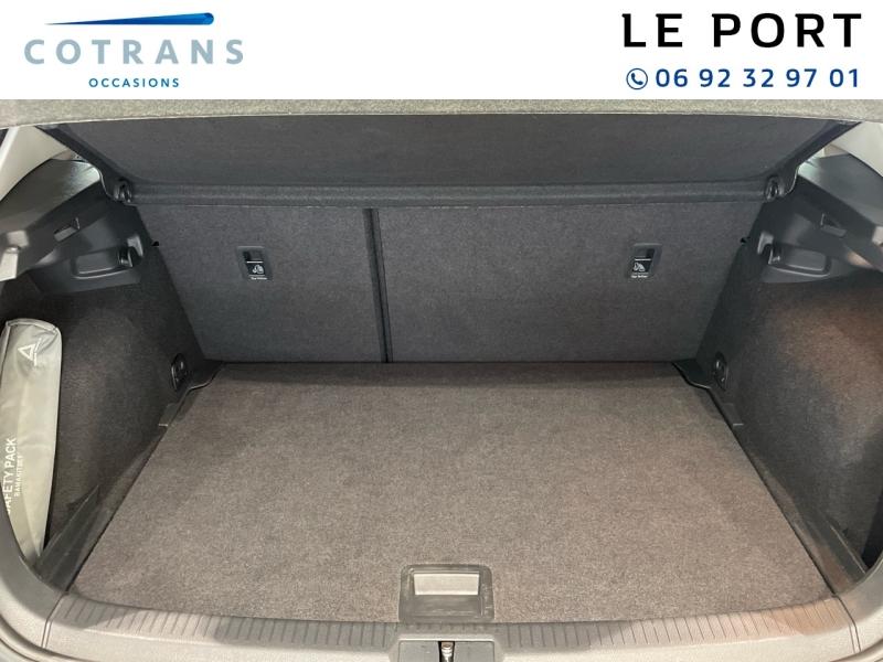 Photo 9 du véhicule VOLKSWAGEN Golf 1.0 TSI 85ch Trendline Euro6d-T 5p - Vue extérieure