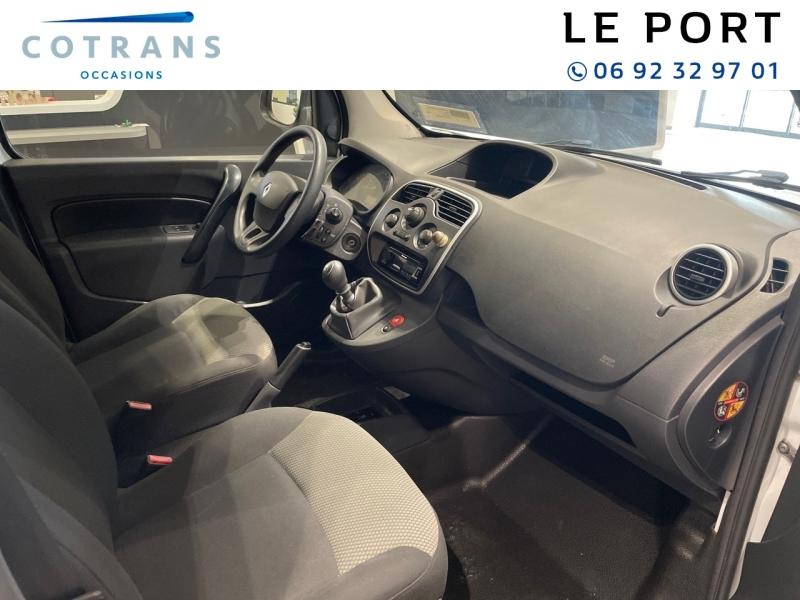 Photo 4 du véhicule RENAULT Kangoo Van 1.5 Blue dCi 75ch Grand Confort - Vue extérieure
