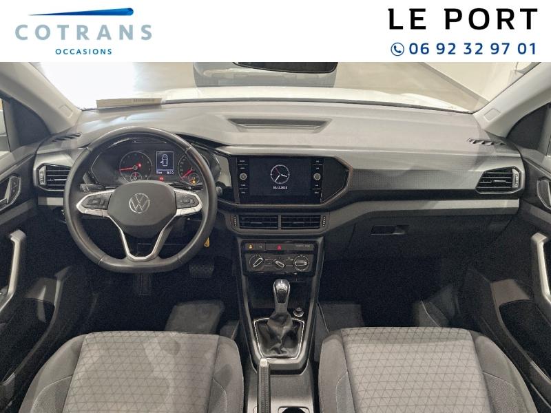 Photo 4 du véhicule VOLKSWAGEN T-Cross 1.0 TSI 110ch Carat DSG7 - Vue extérieure