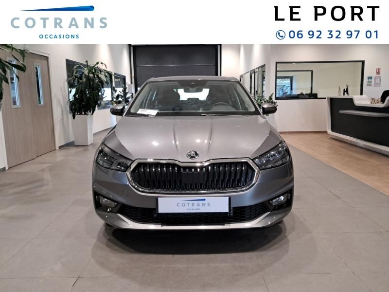 Photo 5 du véhicule SKODA Fabia 1.0 TSI 110ch Ambition DSG7 - Vue extérieure