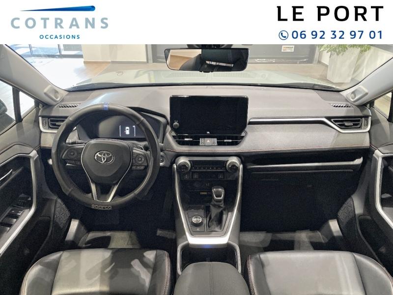 Photo 4 du véhicule TOYOTA RAV4 2.5 Hybride 218ch Dynamic 2WD MY23 - Vue extérieure