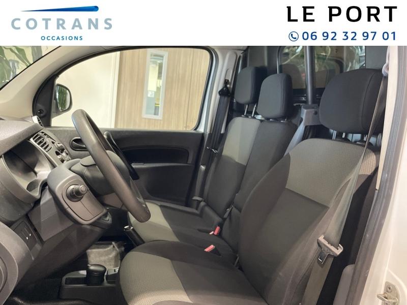 Photo 7 du véhicule RENAULT Kangoo Express 1.5 Blue dCi 80ch Générique 5cv - Vue extérieure