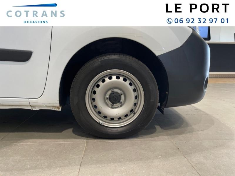 Photo 10 du véhicule RENAULT Kangoo Express 1.5 Blue dCi 80ch Générique 5cv - Vue extérieure