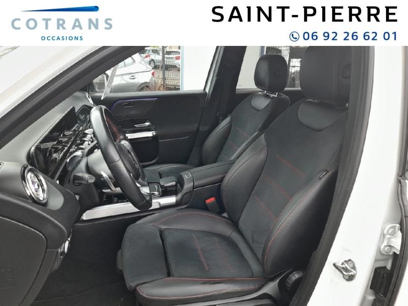 Photo 6 du véhicule MERCEDES-BENZ GLB 200 163ch AMG Line 7G DCT - Vue extérieure