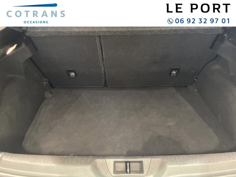 Photo 9 du véhicule RENAULT Megane 1.3 TCe 140ch FAP GT-Line EDC - Vue extérieure